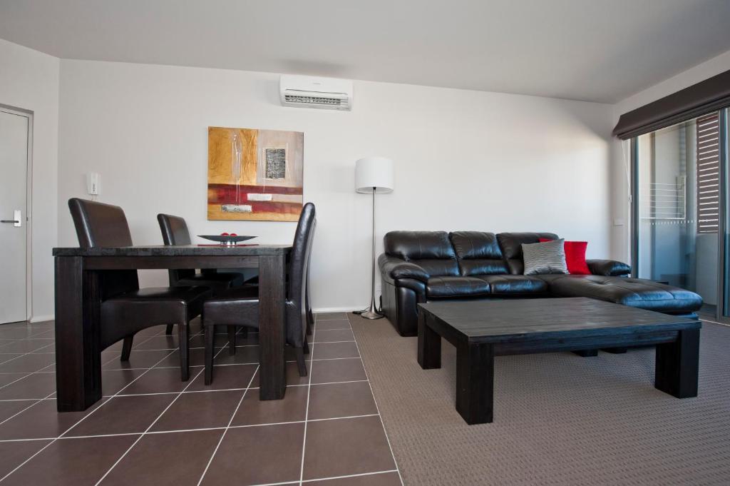 Lj Hooker Manuka Prestige Accommodation Канберра Номер фото