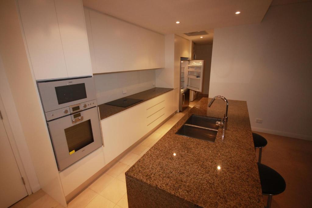 Lj Hooker Manuka Prestige Accommodation Канберра Номер фото