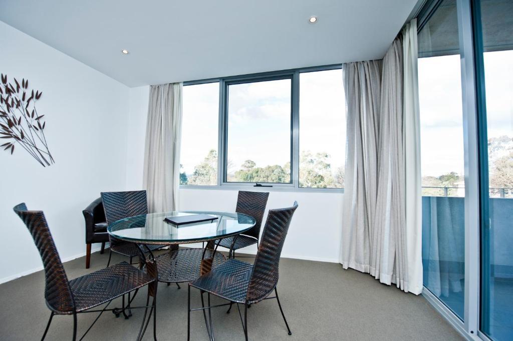 Lj Hooker Manuka Prestige Accommodation Канберра Номер фото